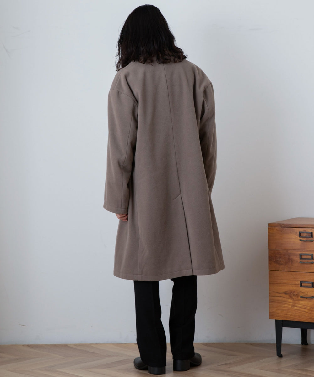 ベージュ モデル：181cm L着用