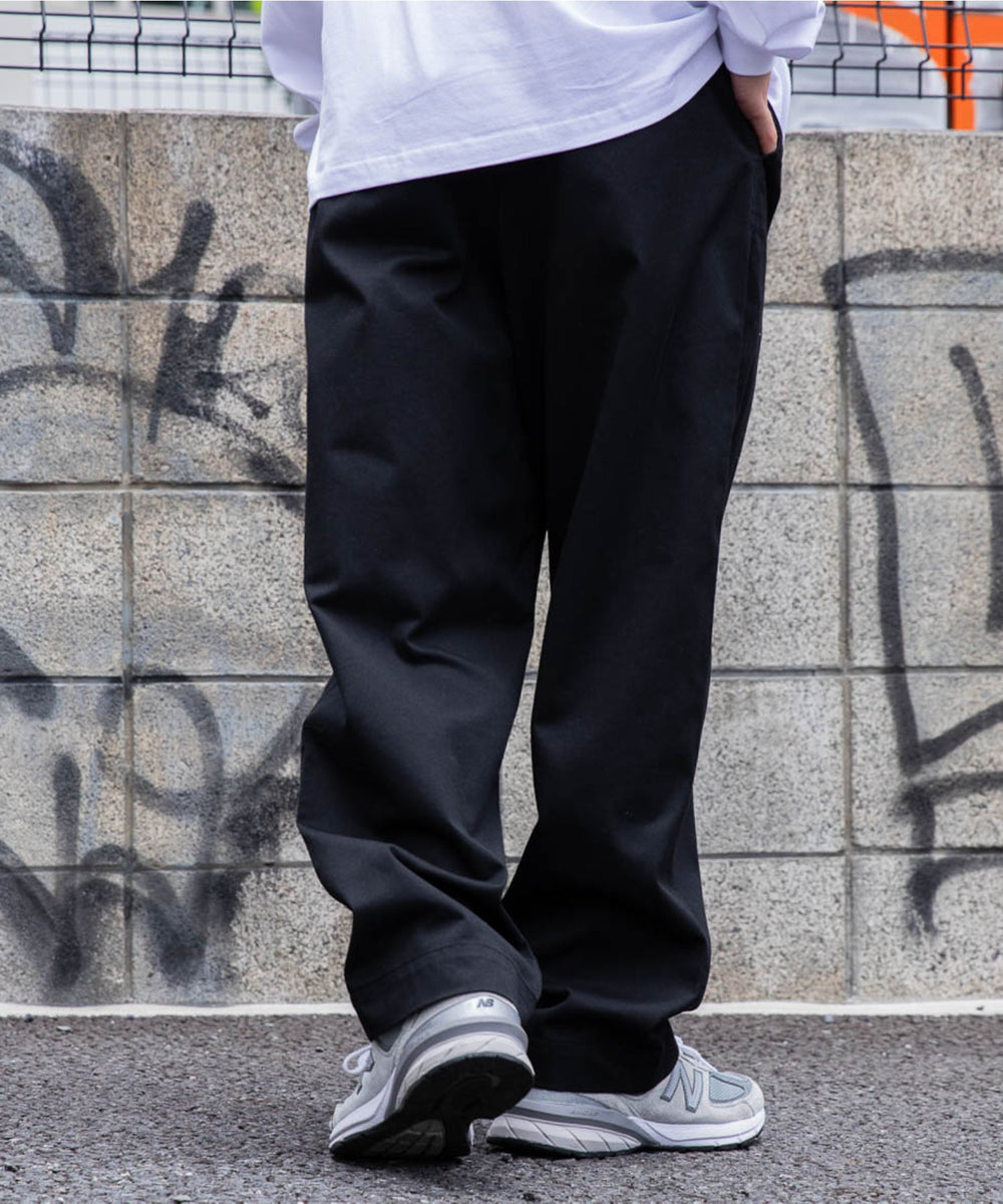 ブラック　モデル：174cm L着用