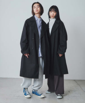 ダブルブレステッドコート