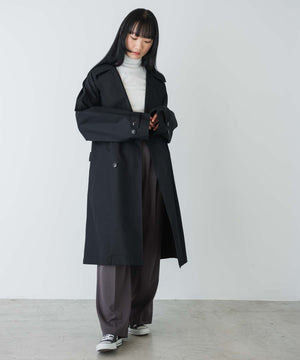 ブラック モデル：170cm M着用
