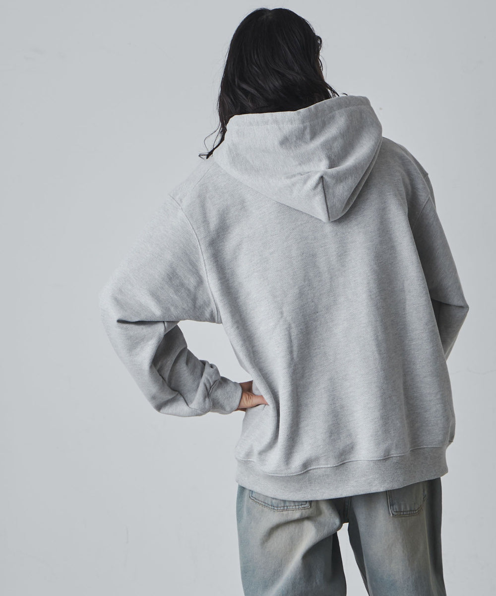 杢グレー モデル：181cm L着用