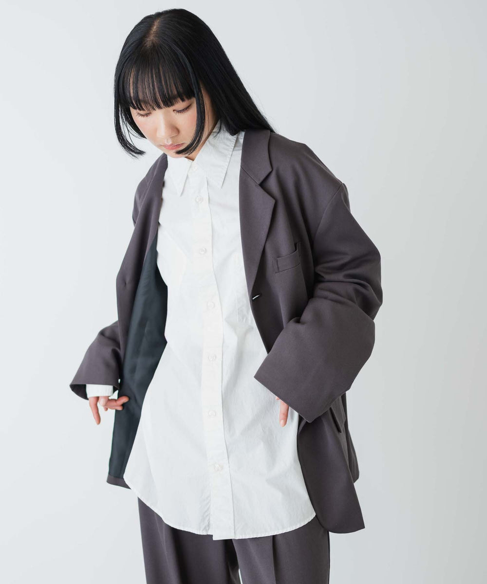 ブラックその他 モデル：170cm M着用