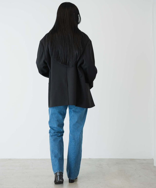 ブラック モデル：170cm M着用
