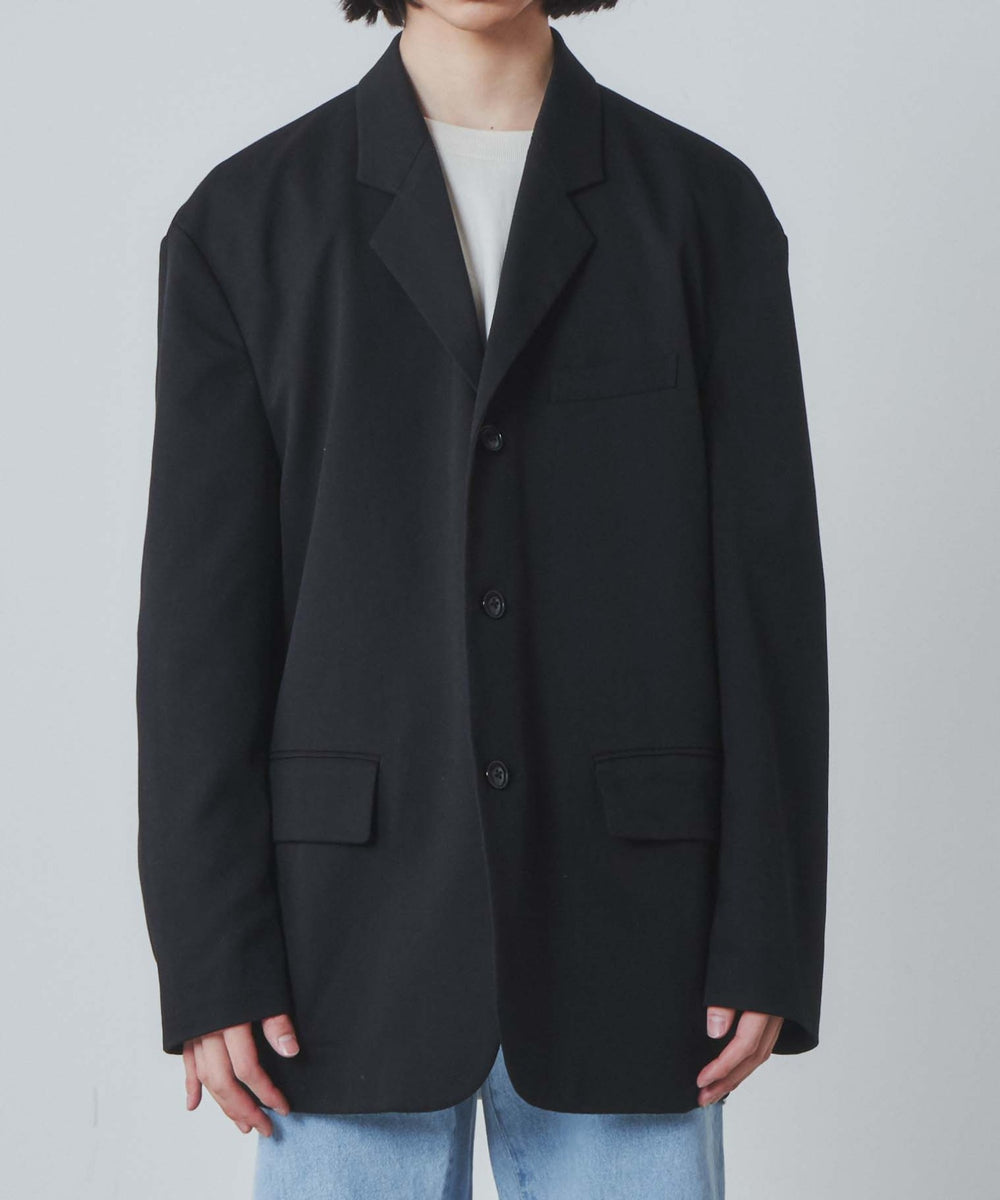 ブラック モデル：172cm L着用